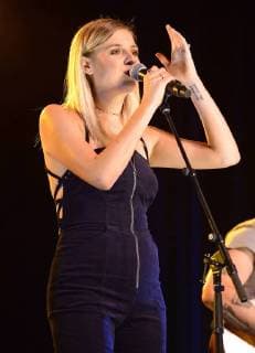 June 10, 2018 - Nashville, Tennessee, U.S. - 10 June 2018 - Nashville, Tennessee - Kelsea Ballerini. 2018 CMA Music Fest Infinity Fan Fair X held at Music City Center. Photo Credit: AdMedia Nashville U.S. - ZUMAa123 20180610_zaa_a123_025 Copyright: xLauraxFarrx