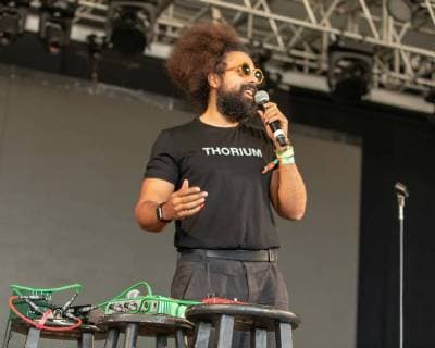June 9, 2018 - Manchester, Tennessee, U.S - Entertainer REGGIE WATTS during Bonnaroo Music Festival 2018 in Manchester, Tennessee Manchester U.S. - ZUMAs135 20180609_zap_s135_506 Copyright: xDanielxDeSloverx