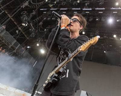 June 9, 2018 - Manchester, Tennessee, U.S - PAUL JASON KLEIN of Lany during Bonnaroo Music Festival 2018 in Manchester, Tennessee Manchester U.S. - ZUMAs135 20180609_zap_s135_642 Copyright: xDanielxDeSloverx