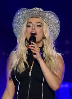 June 10, 2018 - Nashville, Tennessee, U.S. - 10 June 2018 - Nashville, Tennessee - BeBe Rexha. 2018 CMA Music Fest Nightly Concert held at Nissan Stadium. Photo Credit: AdMedia Nashville U.S. - ZUMAa123 20180610_zaa_a123_206 Copyright: xLauraxFarrx