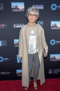 Rita Moreno bei der Perfect Strangers Film Premiere am 10.06.2018 im Rahmen vom Los Angeles Greek Film Festival in Hollywood 12th Annual Los Angeles Greek Film Festival - Perfect Strangers Premiere in Hollywood, 2018 *** Rita Moreno at the Perfect Strangers Film Premiere on 10 06,2018 as part of the Los Angeles Greek Film Festival at Hollywoods 12th Annual Los Angeles Greek Film Festivals Perfect Strangers Premiere in Hollywood 2018 
