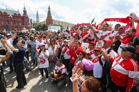 MOSCOW, RUSSIA - JUNE 13, 2018: Peruvian fans on the eve of the 2018 FIFA World Cup in Manezhnaya Square. Vyacheslav Prokofyev TASS  TS083D94