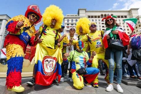News Bilder des Tages MOSCOW, RUSSIA - JUNE 13, 2018: Colombian fans on the eve of the 2018 FIFA World Cup in Manezhnaya Square. Vyacheslav Prokofyev TASS  TS083DA7