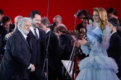 MOSCOW, RUSSIA â€“ JUNE 13, 2018: Spanish tenor Placido Domingo, Russian bass Ildar Abdrazakov, and top model and philanthropist Natalia Vodianova, founder of the Naked Heart Foundation, from left, during a concert by opera stars ahead of the 2018 FIFA World Cup, at Moscow s Red Square. Mikhail Metzel TASS  TS083FF5