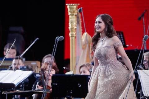 MOSCOW, RUSSIA â€“ JUNE 13, 2018: Russian soprano Aida Garifullina during a concert by opera stars ahead of the 2018 FIFA World Cup, at Moscow s Red Square. Mikhail Metzel TASS  TS084003
