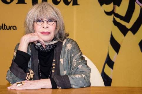 SÃO PAULO, SP - 13.06.2018: LANÇAMENTO DO LIVRO DA RITA LEE - Rita Lee during launch of the new book, favolit. Today at Livraria Cultura (Av. Paulista). x1549706x  FábioxGuinalz