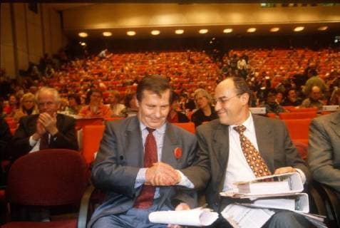 PDS Parteitag Deutschland, Berlin, 27.01.1995, PDS - Parteitag im Haus am Köllnischen Park, (v.l.n.r.) Lothar Bisky; Gregor Gysi, *** PDS party congress Germany Berlin 27 01 1995 PDS party congress in the house at the Köllnischer Park lothar Bisky Gregor Gysi
