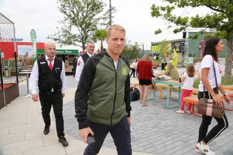 Oliver POCHER plays football against fans Vienna SCS Multiplex 15 06 2018 Oliver POCHER