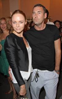 StellaMcCartney 16.07.2009 Modedesigner Stella Nina Mc Cartney (McCartney) mit Michael Michalsky in der Boutique - The Corner Berlin -, in der Franzoesischen Strasse 40, bei einem Empfang fuer sie - 16.07.2009 - *** Stella Nina Mc Cartney McCartney with Michael Michalsky at the boutique The Corner Berlin on Franzoesische Strasse 40 at a reception for her 16 07 2009 StellaMcCartney 16 07 2009 Fashion Designer Stella Nina