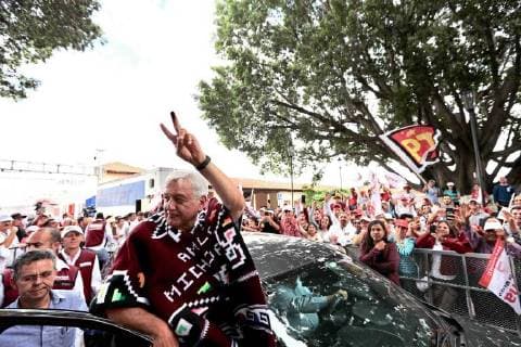 June 15, 2018 - EUM20180615POL20.JPG.JIQUILPAN, Mich. ElectionsElecciones-AMLO.- Andres Manuel Lopez Obrador, candidato de la coalicion Juntos Haremos Historia a la Presidencia, asiste a una actividad de campana ante simpatizantes michoacanos, este 15 de junio de 2018, como parte de los cierres de campana en los estados. Foto: Agencia EL UNIVERSALValente RosasEELG  - ZUMAu78_ 20180615_zaf_u78_571 Copyright: xElxUniversalx