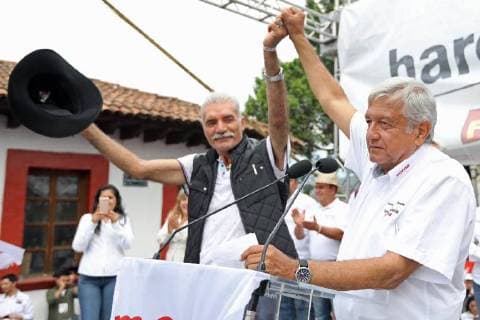June 15, 2018 - EUM20180615POL19.JPG.JIQUILPAN, Mich. ElectionsElecciones-AMLO.- Andres Manuel Lopez Obrador, candidato de la coalicion Juntos Haremos Historia a la Presidencia, asiste a una actividad de campana ante simpatizantes michoacanos, este 15 de junio de 2018. Lo acompana Jose Manuel Mireles, ex lider de las autodefensas de Michoacan. Foto: Agencia EL UNIVERSALValente RosasEELG  - ZUMAu78_ 20180615_zaf_u78_572 Copyright: xElxUniversalx
