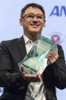 Singaporean director Yee Wei Chai receives the Grand Prix (George Lucas Award) for his film Benjamin s Last Day At Katong Swimming Complex during the Short Shorts Film Festival & Asia 2018 (SSFF) Award Ceremony at Jingu Kaikan on June 17, 2018, Tokyo, Japan. SSFF is one of Asia s largest short film festivals held in Tokyo from June 4 to 24.  (gxta_SSFFawrd007)