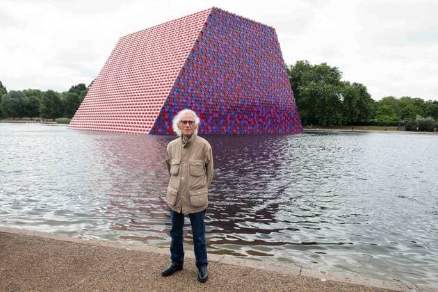 Entertainment Themen der Woche KW25 Entertainment Bilder des Tages June 18, 2018 - London, London, UK - London, UK. Artist Christo presents his floating installation titled The Mastaba in The Serpentine lake at a photocall. London UK  - ZUMAl94_ 83879254st Copyright: xRayxTangx