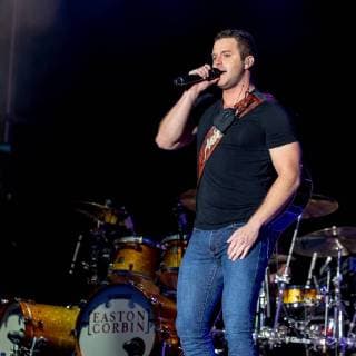 June 19, 2018 - Oshkosh, Wisconsin, U.S - EASTON CORBIN during Country USA Music Festival at Ford Festival Park in Oshkosh, Wisconsin Oshkosh U.S. - ZUMAs135 20180619_zap_s135_538 Copyright: xDanielxDeSloverx