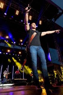 June 19, 2018 - Oshkosh, Wisconsin, U.S - EASTON CORBIN during Country USA Music Festival at Ford Festival Park in Oshkosh, Wisconsin Oshkosh U.S. - ZUMAs135 20180619_zap_s135_530 Copyright: xDanielxDeSloverx