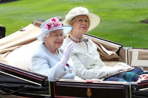 20.06.2018, Royal Ascot, Windsor, GBR, GROSSBRITANNIEN - Portrait of HRH Queen Elizabeth the Second (left) and Princess Alexandra. Ascot racecourse. (Queen Elisabeth, Queen Elizabeth, Queen Elizabeth the Second, Portrait, Portraet, Koenigin Elisabeth, Royals, Prinzessin Alexandra, Lady Ogilvy, Porträt) 180620D474ROYAL_ASCOT.JPG *** 20 06 2018 Royal Ascot Windsor GBR UK Portrait of HRH Queen Elizabeth the Second left and Princess Alexandra Ascot racecourse Queen Elisabeth Queen Elizabeth Queen Elizabeth the Second Portrait Portraits Queen Elisabeth Royals Princess Alexandra Lady Ogilvy Portrait 180620D474ROYAL ASCOT JPG