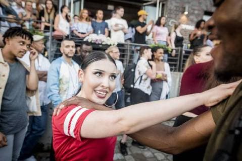 Afrikafest at Universal Music The label Afroforce1 Records celebrates New Beats of Africa Young musicians still relatively unknown in Germany show their skills at the house party of Universal Music Beats and dance are all in the blood