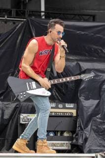 June 21, 2018 - Oshkosh, Wisconsin, U.S - RUSSELL DICKERSON during Country USA Music Festival at Ford Festival Park in Oshkosh, Wisconsin Oshkosh U.S. - ZUMAs135 20180621_zap_s135_513 Copyright: xDanielxDeSloverx