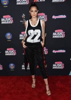 June 22, 2018 - Hollywood, CA, U.S. - 22 June 2018 - Hollywood, California - Luna Blaise. 2018 Radio Disney Music Awards held at Loews Hotel. Photo Credit: AdMedia Hollywood U.S. - ZUMAa123 20180622_zaa_a123_264 Copyright: xBirdiexThompsonx