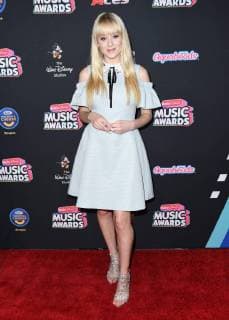 June 22, 2018 - Hollywood, CA, U.S. - 22 June 2018 - Hollywood, California - DeVore Ledridge. 2018 Radio Disney Music Awards held at Loews Hotel. Photo Credit: AdMedia Hollywood U.S. - ZUMAa123 20180622_zaa_a123_266 Copyright: xBirdiexThompsonx