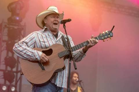 June 22, 2018 - Chicago, Illinois, U.S - TRACY LAWRENCE during Country LakeShake Music Festival at Huntington Bank Pavilion at Northerly Island in Chicago, Illinois Chicago U.S. - ZUMAs135 20180622_zap_s135_519 Copyright: xDanielxDeSloverx