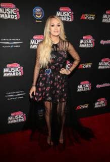 June 22, 2018 - Hollywood, CA, U.S. - 22 June 2018- Hollywood, California - Carrie Underwood. 2018 Radio Disney Music Awards held at Loews Hollywood Hotel. Photo Credit: Faye Sadou AdMedia Hollywood U.S. - ZUMAa123 20180622_zaa_a123_309 Copyright: xFayexSadouAdmediax