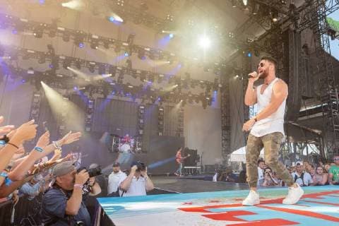 June 24, 2018 - Chicago, Illinois, U.S - DYLAN SCOTT during Country LakeShake Music Festival at Huntington Bank Pavilion at Northerly Island in Chicago, Illinois Chicago U.S. - ZUMAs135 20180624_zap_s135_546 Copyright: xDanielxDeSloverx
