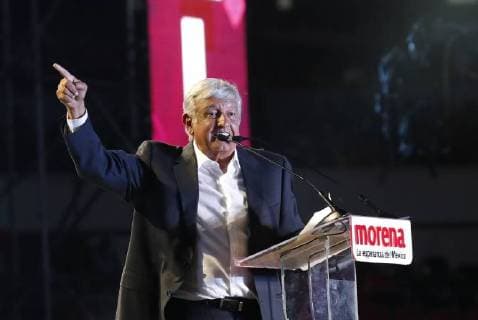 Movimiento Regeneracion Nacional (Morena) candidate Andres Manuel Lopez Obrador speaks during the closure of his electoral campaign in Mexico City, Mexico, 27 June 2018. Morena candidate Andres Manuel Lopez Obrador closes his electoral campaign in Mexico City !ACHTUNG: NUR REDAKTIONELLE NUTZUNG!  Copyright: xJorgexNúnezx MEX60 20180628-636657607987451032