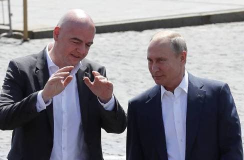 MOSCOW, RUSSIA - JUNE 28, 2018: FIFA President Gianni Infantino (L) and Russia s President Vladimir Putin visit the 2018 FIFA World Cup Football Park in Red Square. Mikhail Metzel TASS  TS086D47
