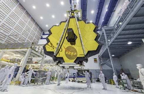 June 28, 2018 - FILE - After completion of an independent review, a new launch date for the telescope has been announced: March 30, 2021. The James Webb Space Telescope is the most ambitious and complex astronomical project ever built, and bringing it to life is a long, meticulous process. The wait will be a little longer now but the breakthrough science that it will enable is absolutely worth it, says ESA Director of Science. PICTURED: Apr 25, 2017 - Greenbelt, Maryland, U.S. - It s springtime and the deployed primary mirror of NASA s James Webb Space Telescope looks like a spring flower in full bloom. Greenbelt U.S. - ZUMAz03_ 20180628_sha_z03_039 Copyright: xDesireexStoverx