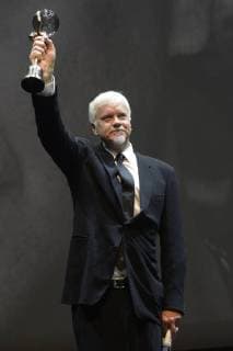 American actor and director Tim Robbins holds a Crystal Globe Award for Outstanding Artistic Contribution to World Cinema during the 53d International Film Festival in Karlovy Vary (KVIFF), Czech Republic, on June 29, 2018. (CTKxPhoto KaterinaxSulova) CTKPhotoP201806290987101  _SUK9765