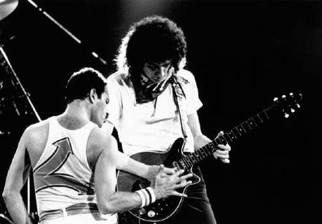 Freddy Mercury & Brian May of Queen pictured at Byrne Arena in New Jersey on August 6, 1988. © Gary Gershoff MediaPunch Copyright: xGaryxGershoffx xxMediaPunchx