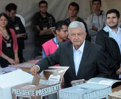 Leftist presidential candidate of the National Regeneration Movement (MORENA), Andres Manuel Lopez Obrador, casts his ballot for the presidential and legislative elections at a polling station in Mexico City, Mexico, 01 July 2018. A total of 89 million Mexicans will elect 3,400 public officials, including the president of the country, 128 senators, 500 deputies, eight governors and the head of government of Mexico City. Elections Mexico 2018 !ACHTUNG: NUR REDAKTIONELLE NUTZUNG!  Copyright: xMARIOxGUZMANx MEX11 20180701-636660639614677520