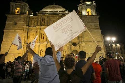 Supporters of the leftist candidate Andres Manuel Lopez Obrador celebrate their victory in the elections for the Presidency of Mexico, in the city of Oaxaca, Mexico, 02 July 2018. Lopez Obrador won a comfortable victory for the Mexican presidency, giving a historic turn to the left with more than 50 percent of the votes - according to the first data from the electoral body - which led his opponents to admit their defeat even before the official results. Lopez Obrador wins the Presidency of Mexico and opponents admit the defeat !ACHTUNG: NUR REDAKTIONELLE NUTZUNG!  Copyright: xMARIOxARTUROxMARTINEZx MEX191 20180702-636661141445042720