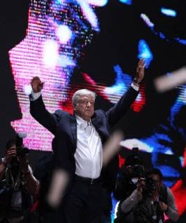 Leftist leader Andres Manuel Lopez Obrador, from Movimiento Regeneracion Nacional (Morena), celebrates his victory with supporters at the Hilton Hotel, located in the historic center of Mexico City, Mexico, 01 July 2018. Obrador declared his victory as president of Mexico and thanked his opponents for recognizing his electoral triumph. Lopez Obrador declares his victory as president of Mexico !ACHTUNG: NUR REDAKTIONELLE NUTZUNG!  Copyright: xAlexxCruzx GRAF1747 20180702-636661175917173410