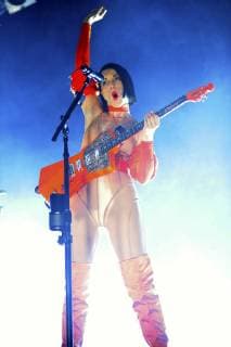 St Vincent Annie Clark live in the Markthalle Hamburg 02 07 2018 Foto:xI.xSchifflerx xFuturexImage