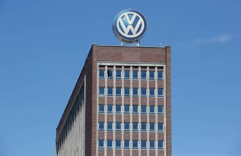Wolfsburg Niedersachsen Wolfsburg 04 07 2018 Volkswagen plant skyscraper Volkswagen skyscraper
