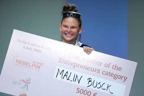 Berlin: Fashion Awards by ACTE Berlin: Designer and winner Malin Busck receives her award at the Rebelpin - Fashion Awards By Acte show during the Berlin Fashion Week Spring Summer 2019 at ewerk on July 5, 2018 in Berlin, Germany. Berlin Berlin-Mitte Germany  SimonexKuhlmey