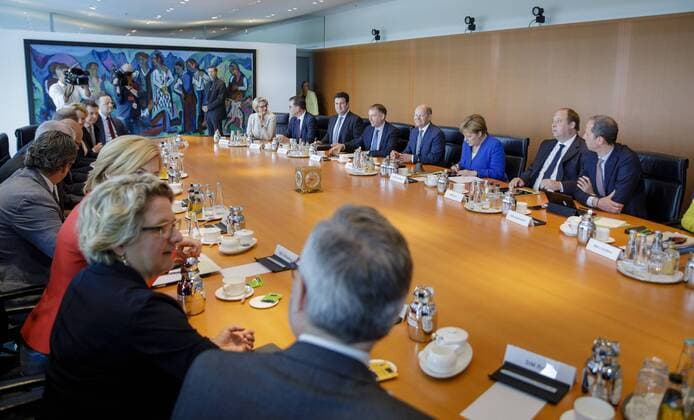 News Themen der Woche KW28 News Themen der Woche News Bilder des Tages âˆöubersicht Kabinettsitzung. Berlin, 11.07.2018. Berlin Deutschland *** Office of Cabinet Meeting Berlin 11 07 2018 Berlin Germany Copyright: xFelixxZahnx