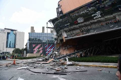 July 12 2018 EUM20180712ACT02 JPG CITY OF MEXICO CollapseDROWX CDMX July 12, 2018 Aspects of the collapse at the Artz Commercial Plaza in Periferico at the height of the neighborhood Pedregal sur Delegation Alvaro Obregon No injuries or deaths reported Photo Agency EL UNIVERSALFrancisco RodriguezEELG  - ZUMAu78_ 20180712_zaf_u78_033 Copyright: xElxUniversalx