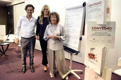 Taormina: Signing of the Taormina Charter for violence against women. In the picture: Claudia Cardinale with Tiziana Rocca signs the Charter of Taormina  Copyright: xMaurizioxD Avanzox xIPAx xMaurizioxDxAvanzox