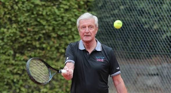 Tennis duel politics against economy Harald Tenzer Braunschweig