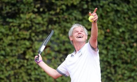 Tennis duel politics against economics Frank Klingbiel Braunschweig
