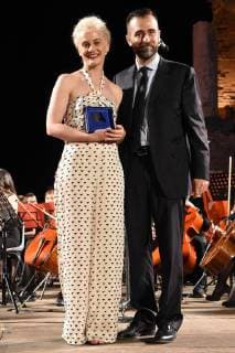 Taormina: Cinematographic Nations Award Evening. Photo: Marina Rocco awarded by the Hon. Antonio Catalfamo  Copyright: xMaurizioxD Avanzox xIPAx xMaurizioxDxAvanzox