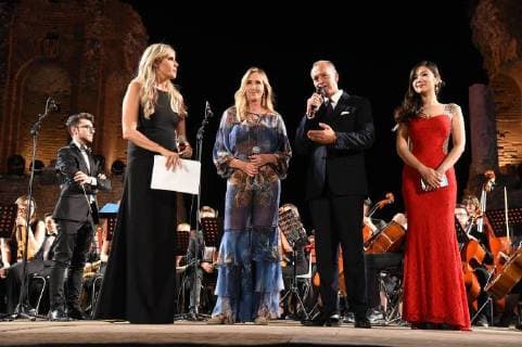 Taormina: Cinematographic Nations Award Evening. Photo: L on. Stefania Prestigiacomo with Tiziana Rocca and Daniele Natalizia coordinator Medea  Copyright: xMaurizioxD Avanzox xIPAx xMaurizioxDxAvanzox