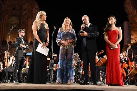 Taormina: Cinematographic Nations Award Evening. Photo: L on. Stefania Prestigiacomo with Tiziana Rocca and Daniele Natalizia coordinator Medea  Copyright: xMaurizioxD Avanzox xIPAx xMaurizioxDxAvanzox