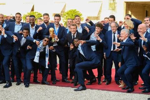 Entertainment Themen der Woche KW29 News Bilder des Tages Arrivals at the reception at the Elysee in honor of the French football team World Champion 2018 Didier Deschamps (Coach of the France football team);Hugo Lloris;Paul Pogba;Emmanuel Macron;Brigitte Macron Paris France  592627