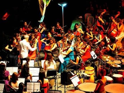 (180718) -- DAMASCUS, July 18, 2018 -- A Syrian orchestra play during a concert held in the Qasr al-Azem palace in the ancient part of the capital Damascus, Syria on July 17, 2018. ) (qxy) SYRIA-DAMASCUS-CONCERT AmmarxSafarjalani 