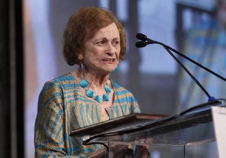 July 20, 2018 - San Diego, CA, USA - SAN DIEGO, July 20, 2018 Joye Murchison Kelly, 94, right, ghost writer of Wonder Woman , speaks after receiving the Bill Finger Award for Excellence in Comic Book Writing from Bill Finger s granddaughter Athena Finger during the Will Eisner Comic Industry Awards ceremony at the Hilton Bayfront in San Diego on Friday. Hayne Palmour IV San Diego Union-Tribune Mandatory Credit: HAYNE PALMOUR IV SAN DIEGO UNION-TRIBUNE ZUMA PRESS San Diego Union-Tribune Hayne Palmour IV copyright 2018 San Diego USA - ZUMAs44_ 20180720_zaf_s44_066 Copyright: xHaynexPalmourxIvx