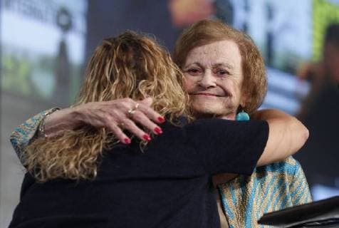 July 20, 2018 - San Diego, CA, USA - SAN DIEGO, July 20, 2018 Joye Murchison Kelly, 94, right, ghost writer of Wonder Woman , is hugged by Bill Finger s granddaughter Athena Finger after Kelly received the Bill Finger Award for Excellence in Comic Book Writing during the Will Eisner Comic Industry Awards ceremony at the Hilton Bayfront in San Diego on Friday. Hayne Palmour IV San Diego Union-Tribune Mandatory Credit: HAYNE PALMOUR IV SAN DIEGO UNION-TRIBUNE ZUMA PRESS San Diego Union-Tribune Hayne Palmour IV copyright 2018 San Diego USA - ZUMAs44_ 20180720_zaf_s44_071 Copyright: xHaynexPalmourxIvx